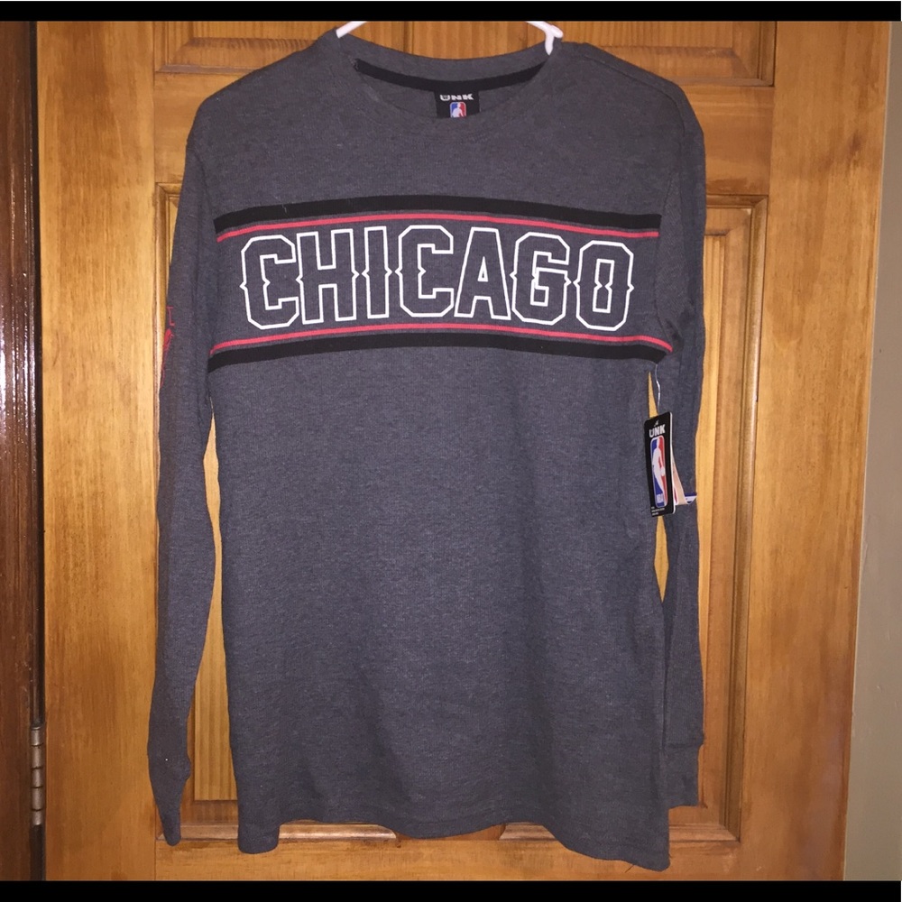 New Unk NBA Chicago Long Sleeve Tee / Shirt / Top